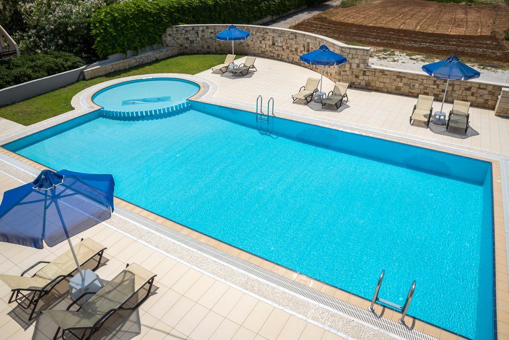 Irini Stalos Apartments Stalós Exterior foto